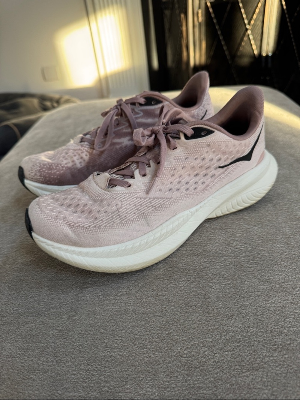 Hoka Women's Mach 6 Cosmic Pearl